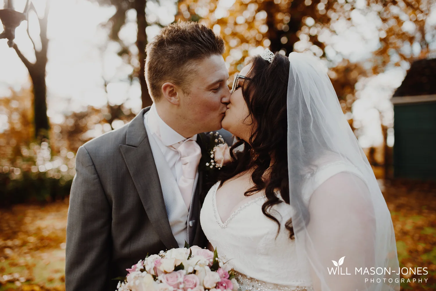  coed-y-mwstwr-welsh-wedding-photography 