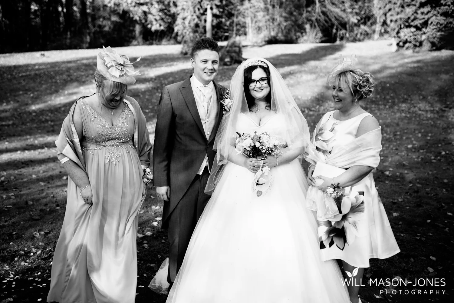 coed-y-mwstwr-welsh-wedding-photography 