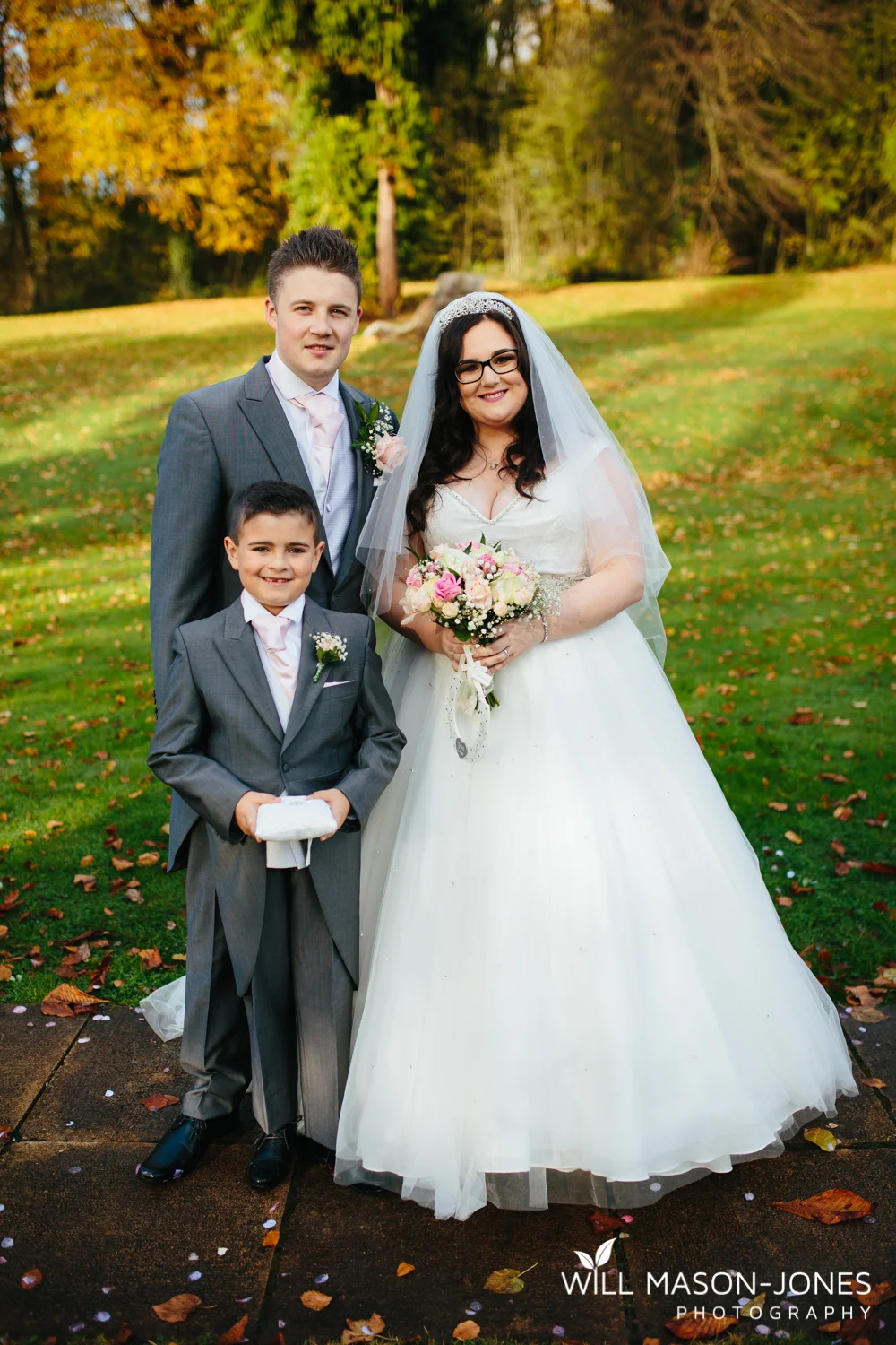  coed-y-mwstwr-welsh-wedding-photography 