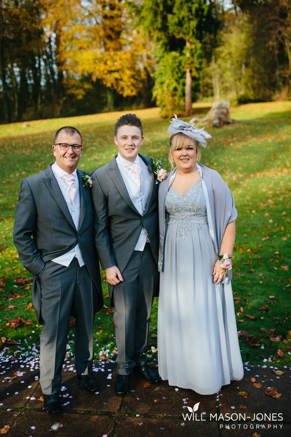  coed-y-mwstwr-welsh-wedding-photography 