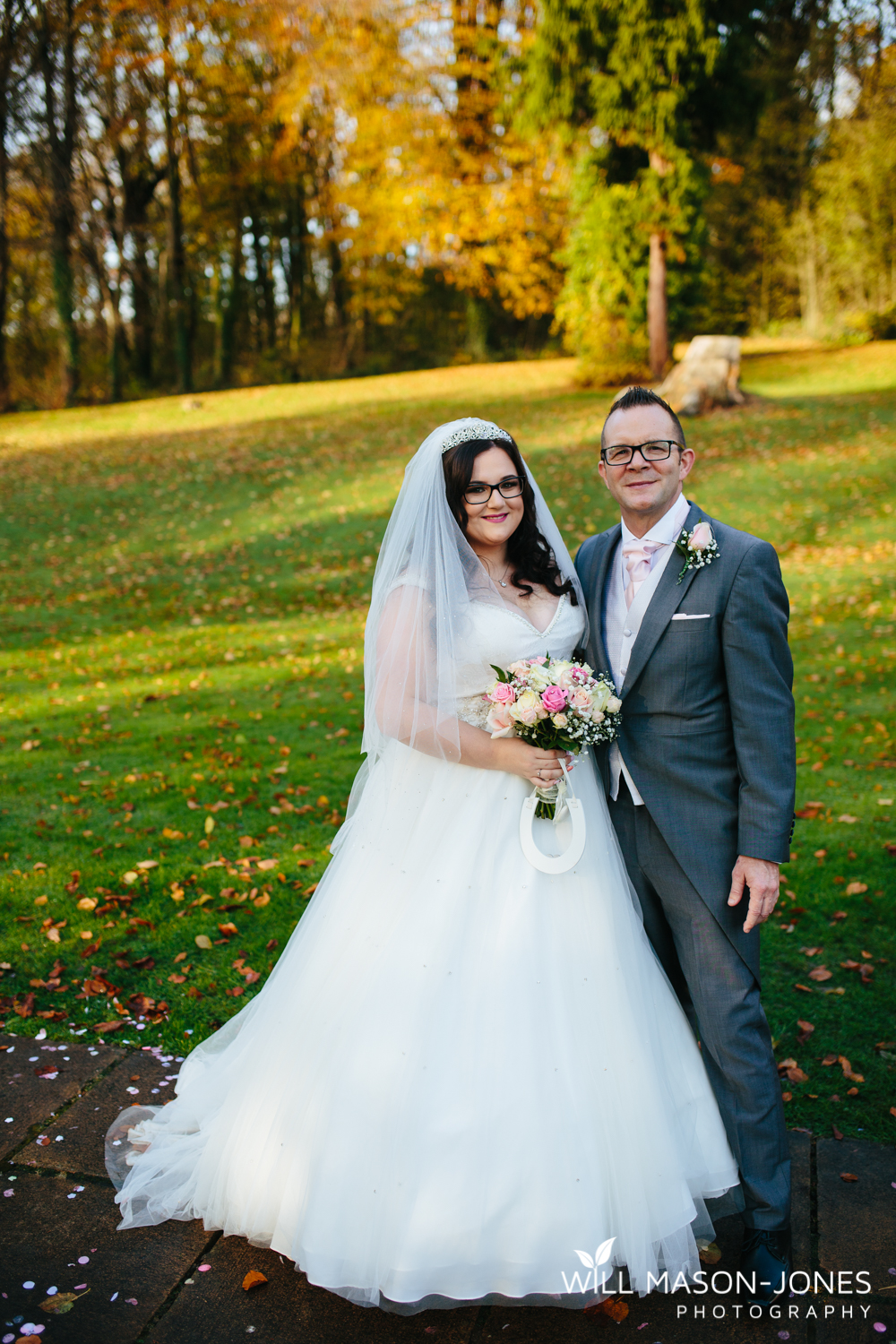  coed-y-mwstwr-welsh-wedding-photography 