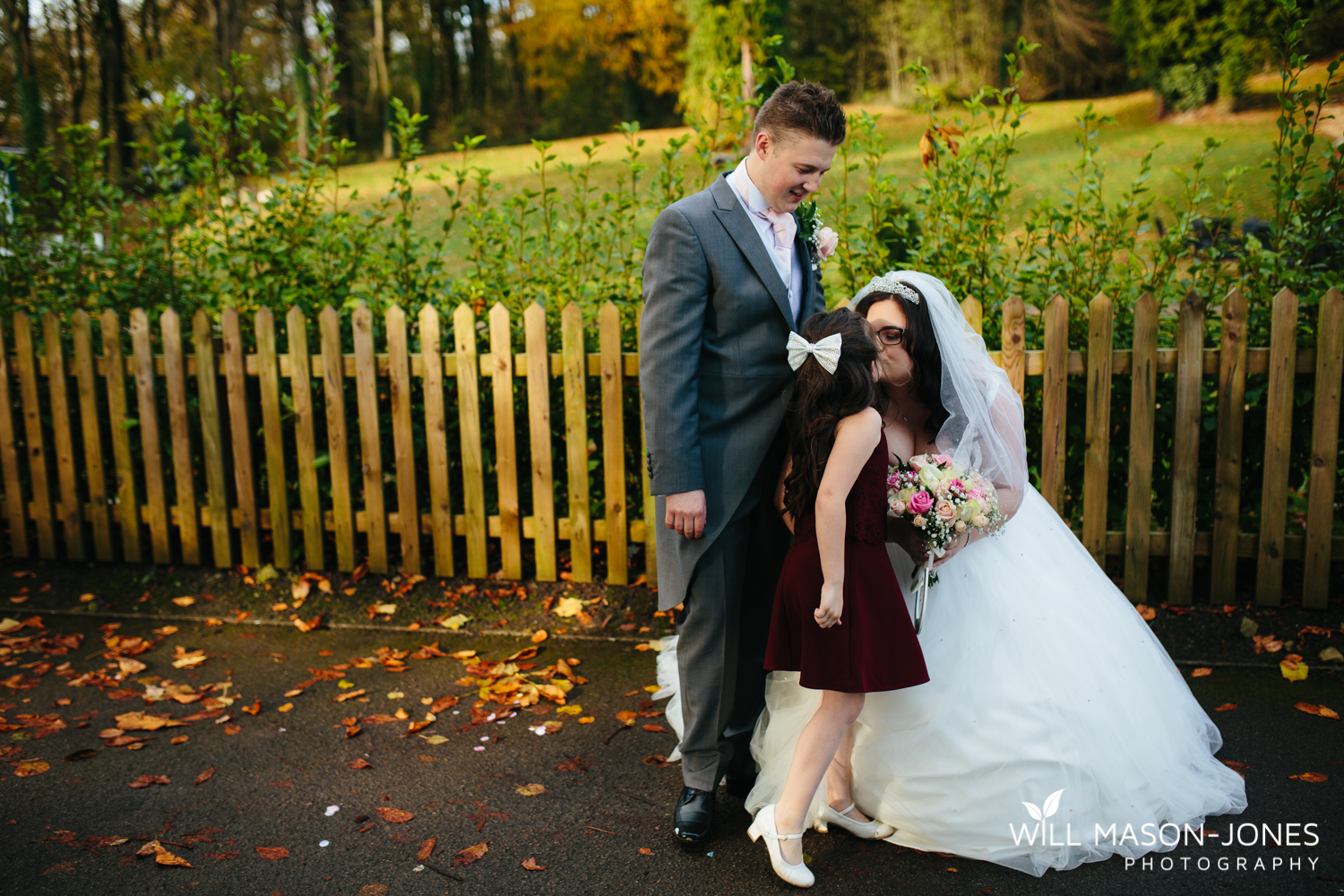  coed-y-mwstwr-welsh-wedding-photography 