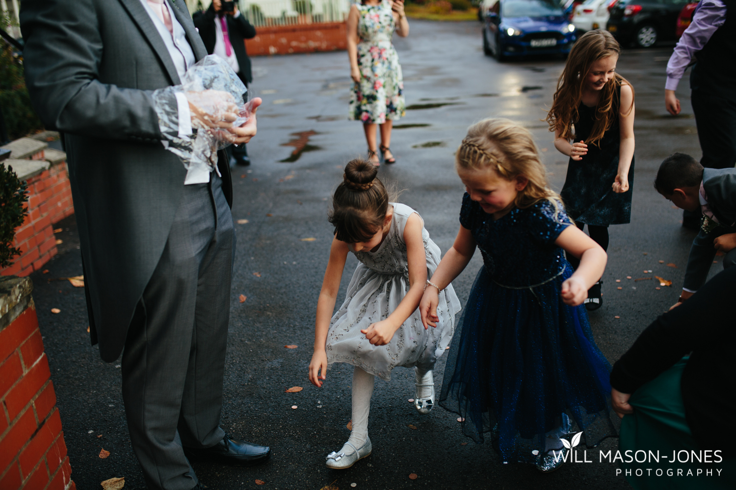  coed-y-mwstwr-welsh-wedding-photography 