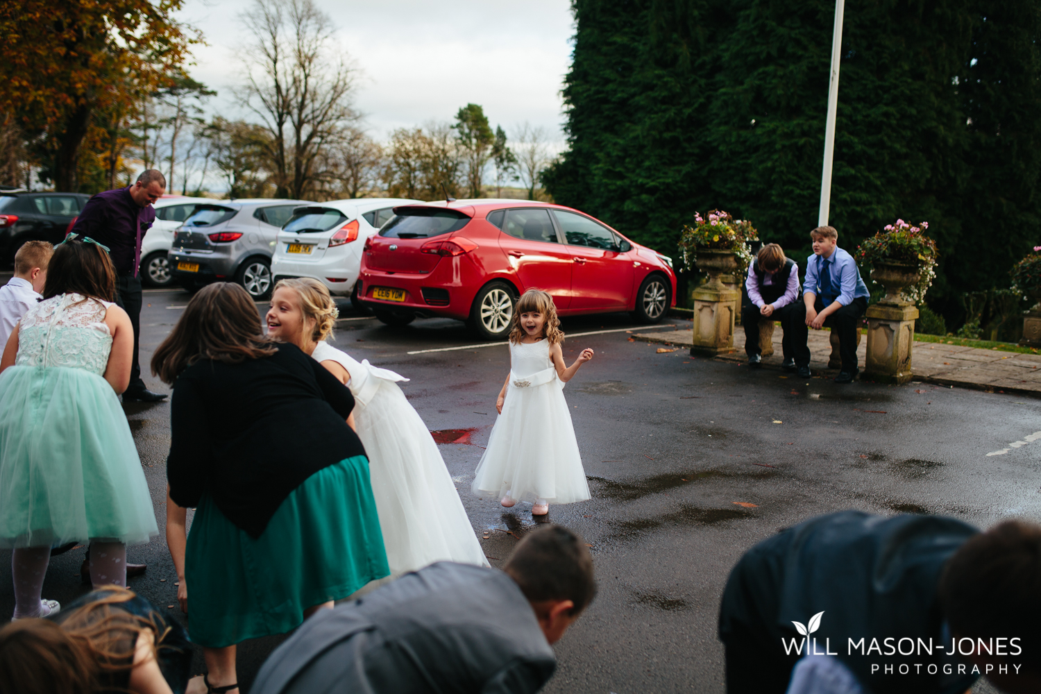  coed-y-mwstwr-welsh-wedding-photography 