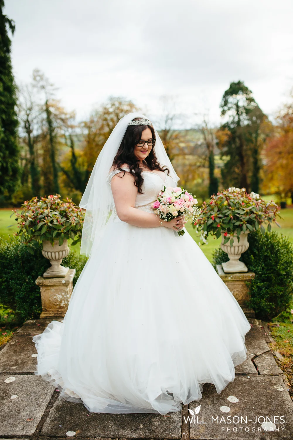  coed-y-mwstwr-welsh-wedding-photography 