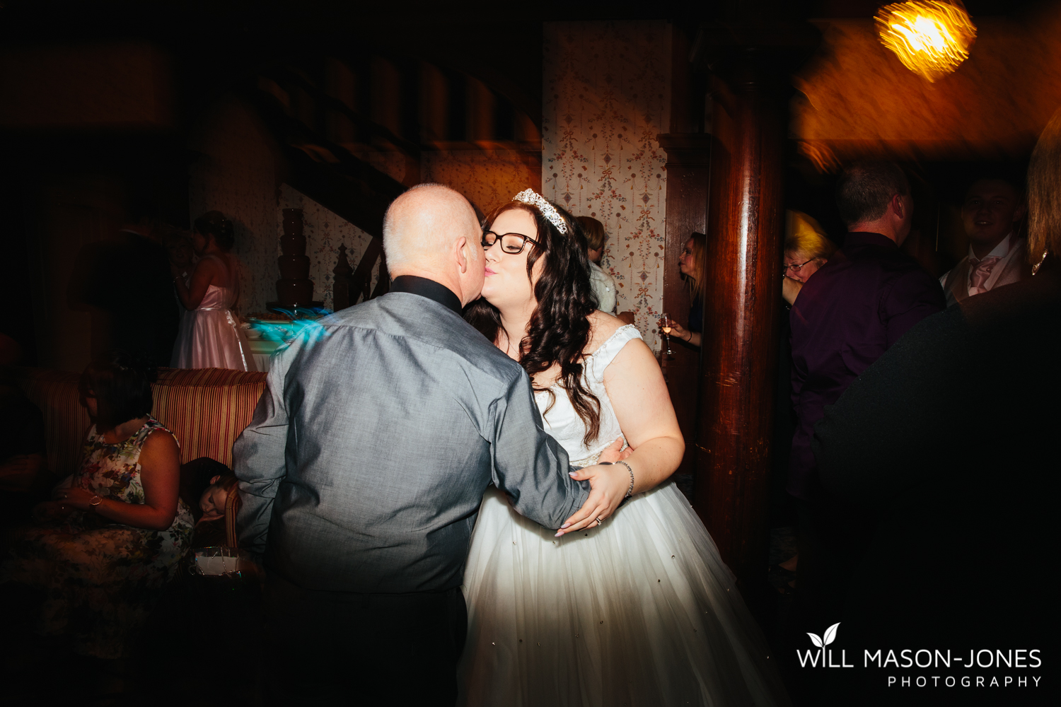  coed-y-mwstwr-welsh-wedding-photography 