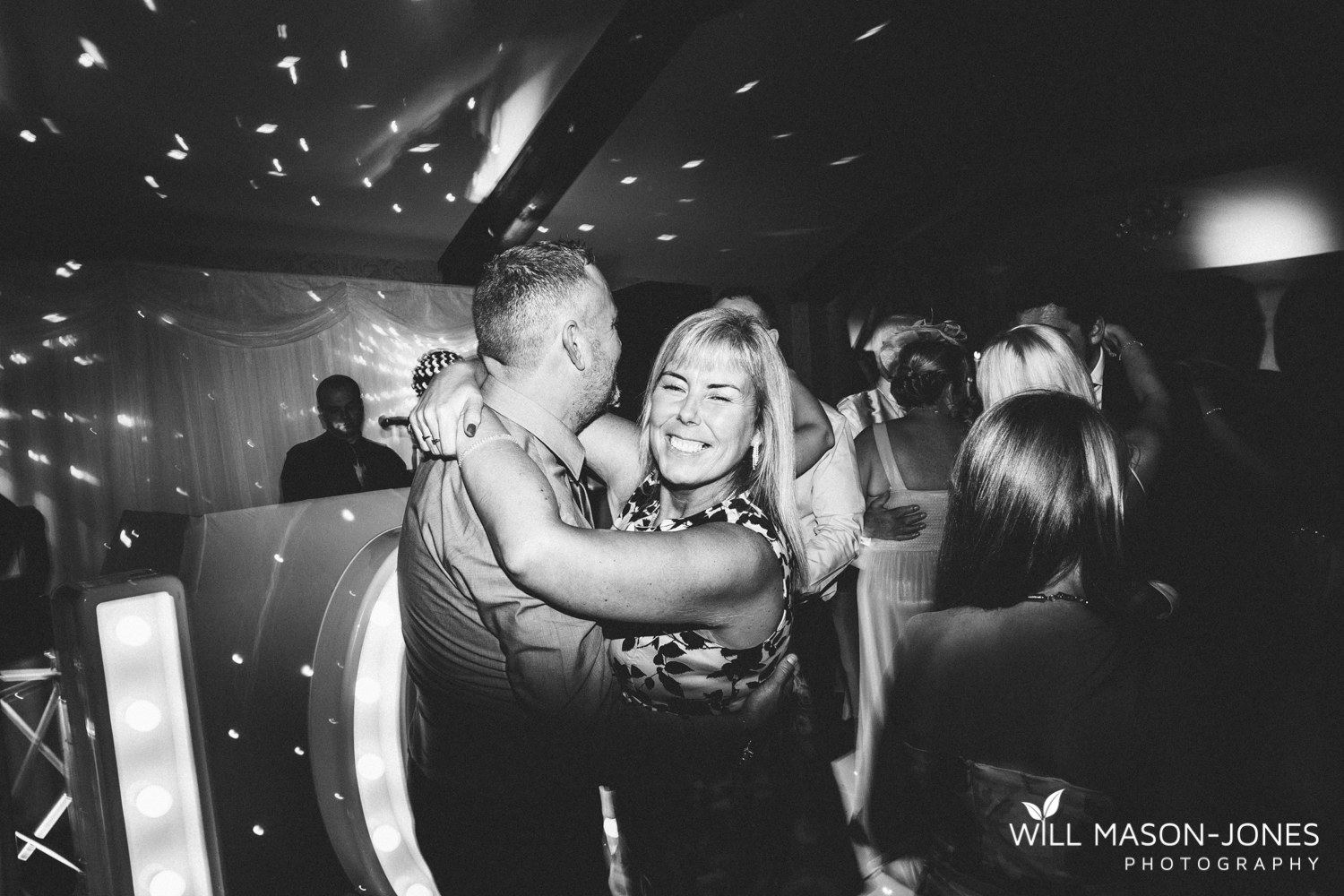  coed-y-mwstwr-welsh-wedding-photography 