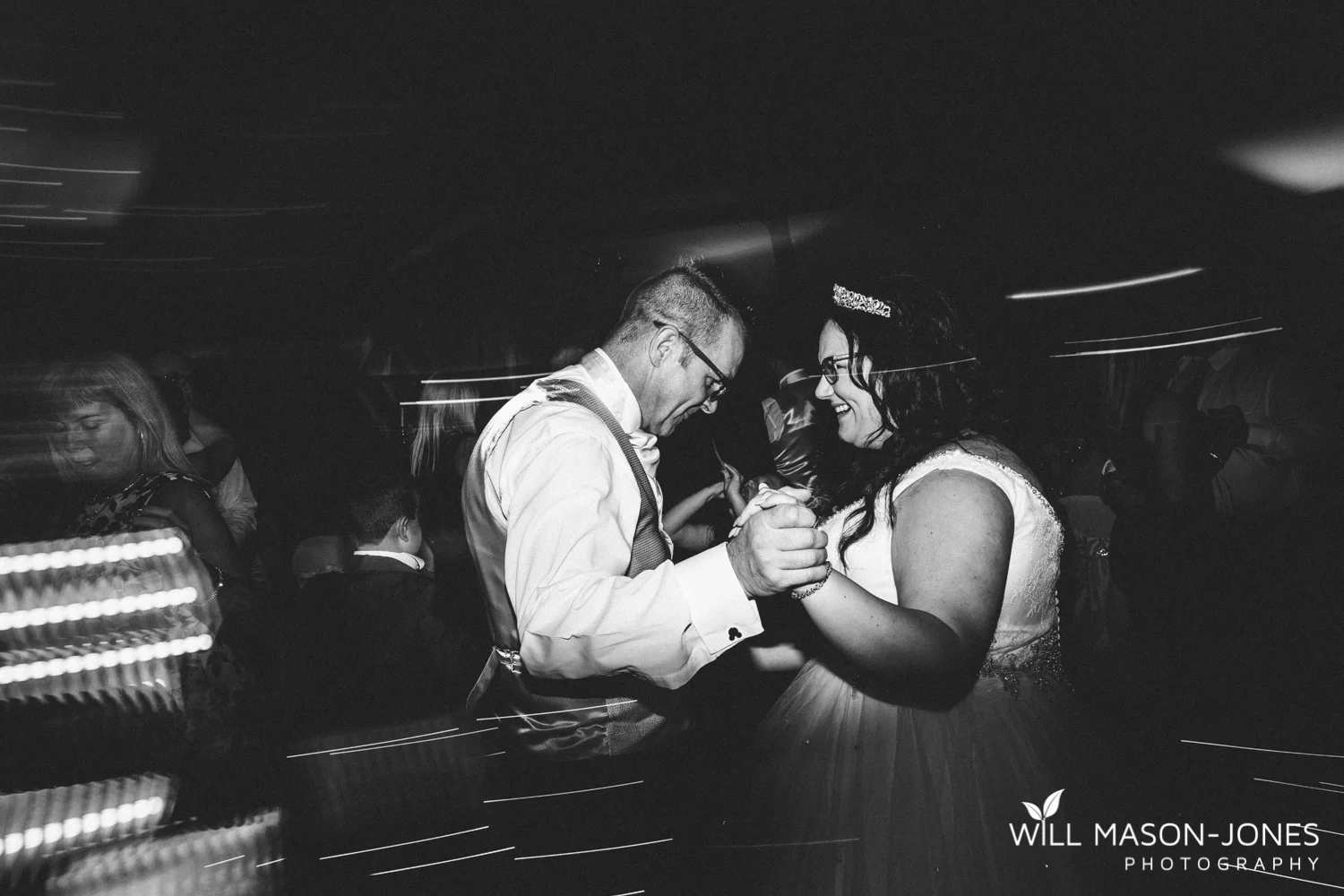  coed-y-mwstwr-welsh-wedding-photography 