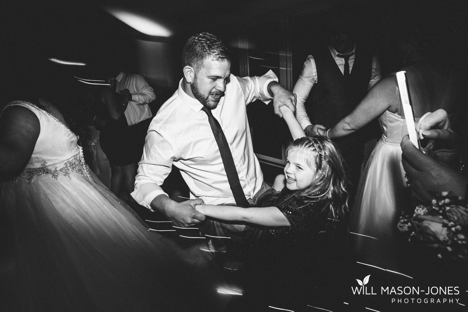  coed-y-mwstwr-welsh-wedding-photography 