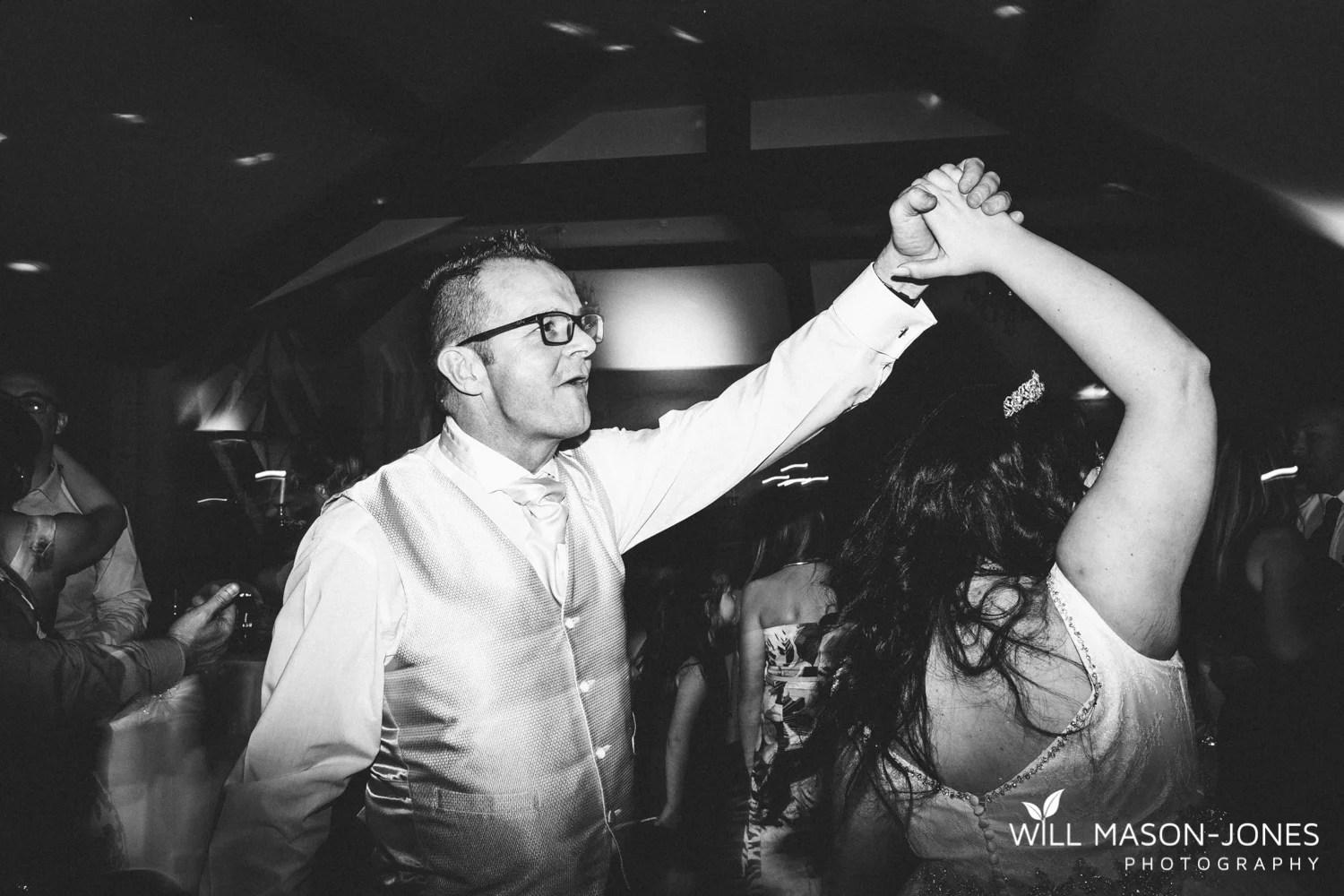  coed-y-mwstwr-welsh-wedding-photography 