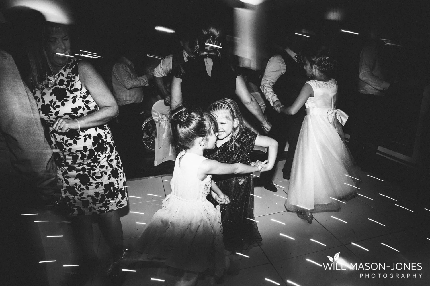  coed-y-mwstwr-welsh-wedding-photography 