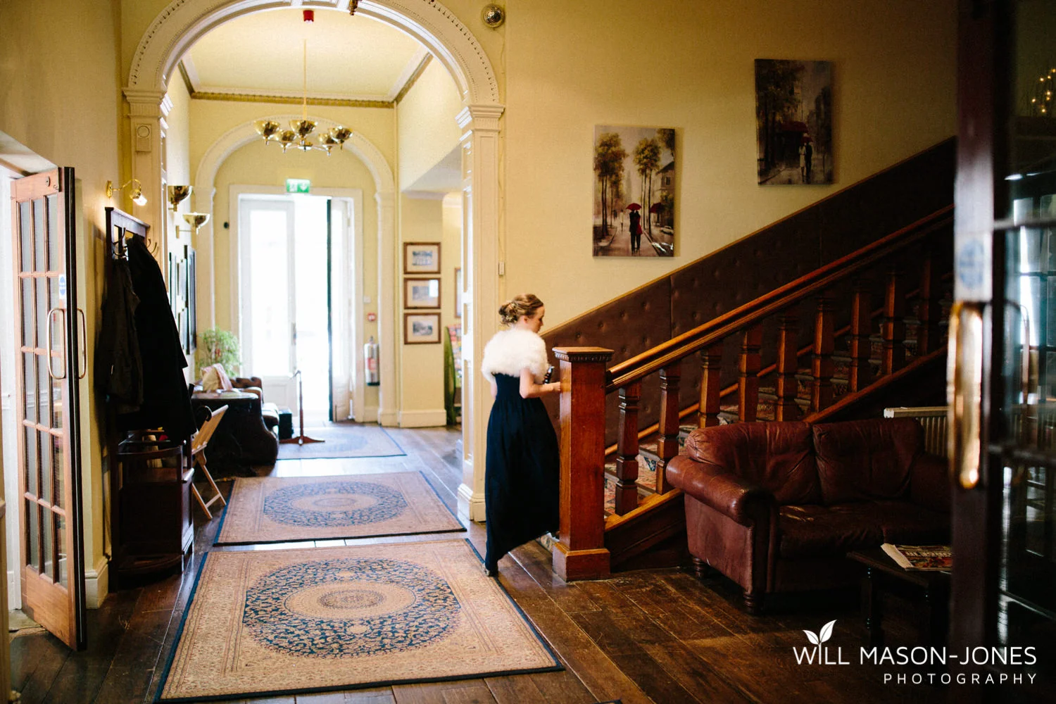 the-manor-crickhowell-wedding-documentary-photographer