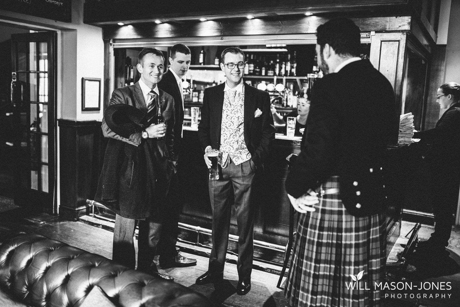 the-manor-crickhowell-wedding-documentary-photographer