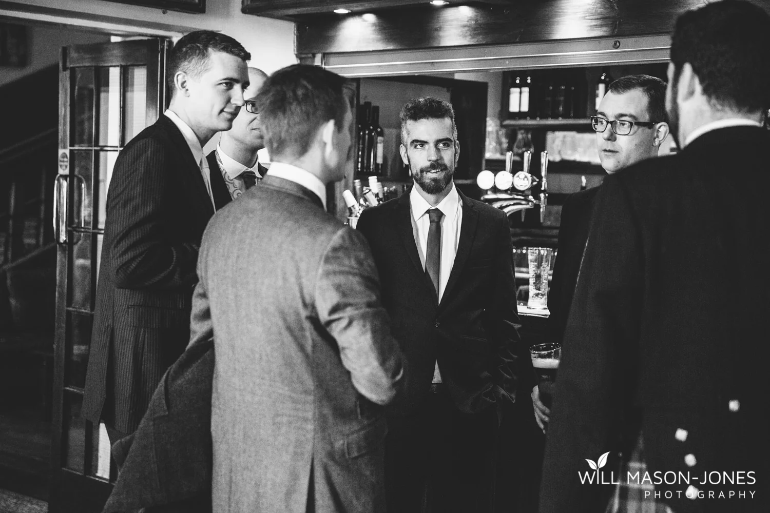 the-manor-crickhowell-wedding-documentary-photographer