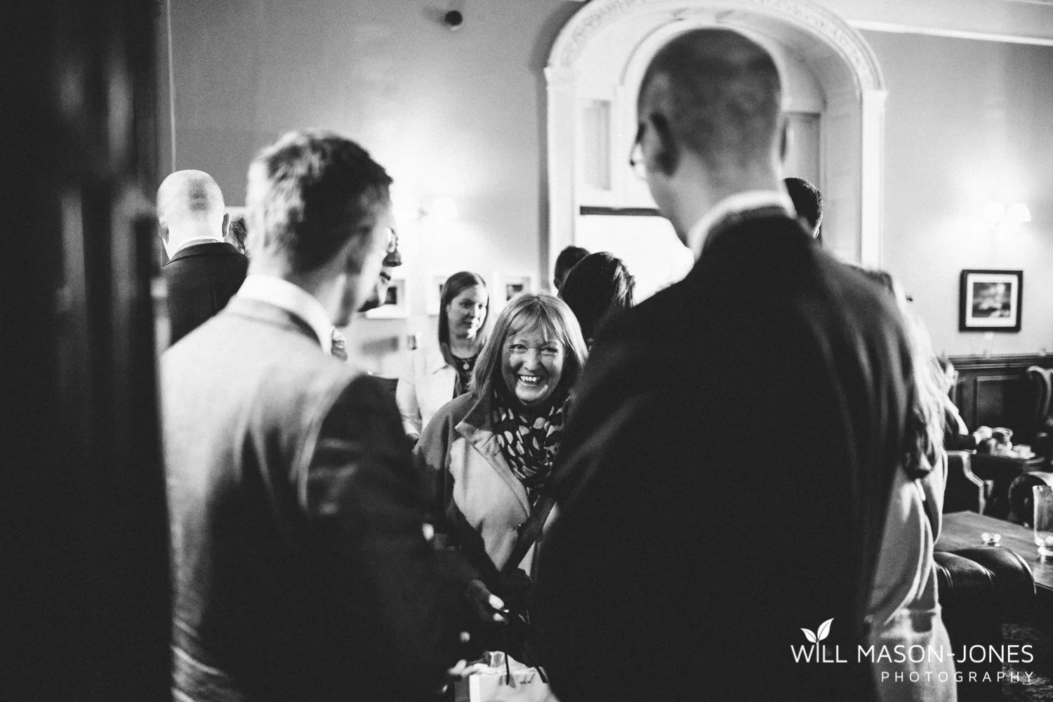 the-manor-crickhowell-wedding-documentary-photographer