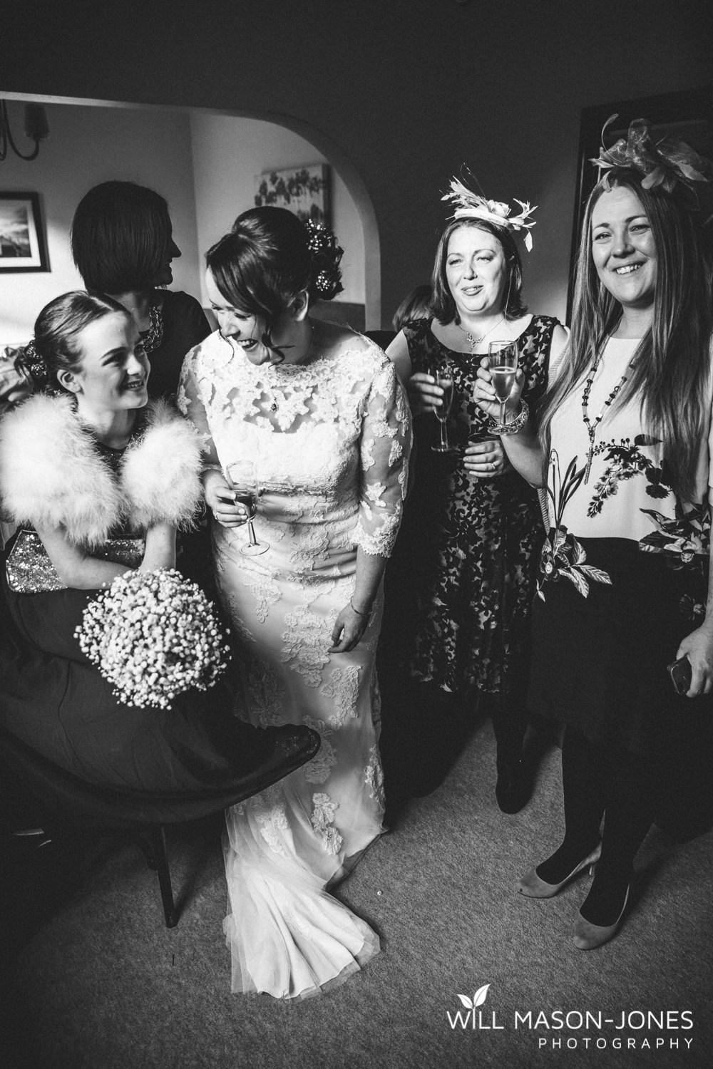 the-manor-crickhowell-wedding-documentary-photographer
