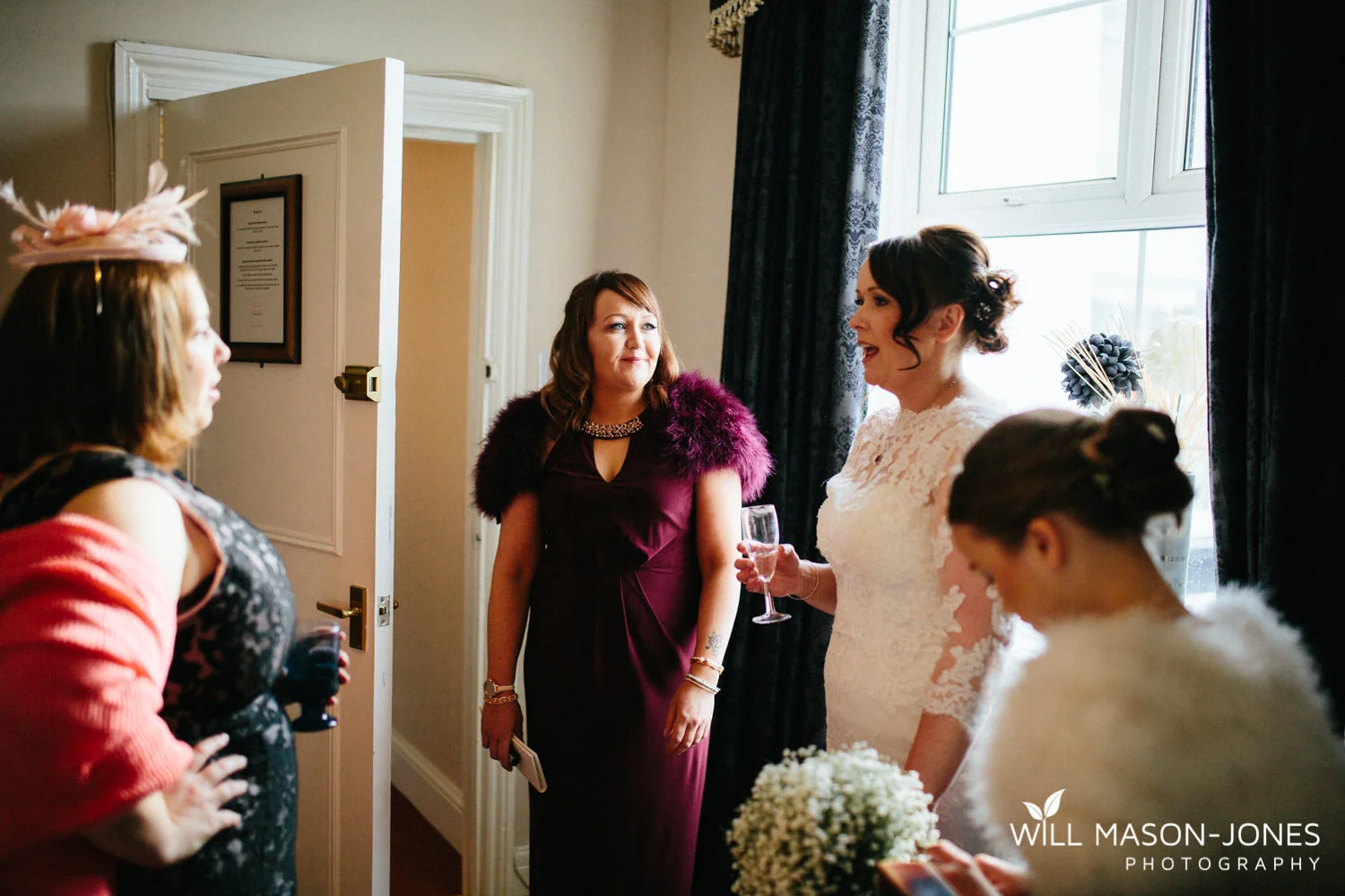 the-manor-crickhowell-wedding-documentary-photographer