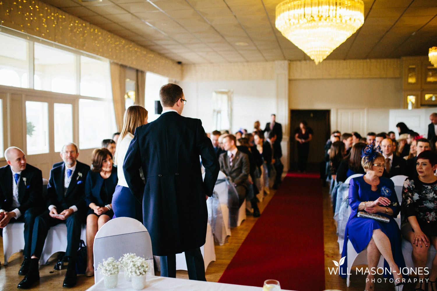 the-manor-crickhowell-wedding-documentary-photographer