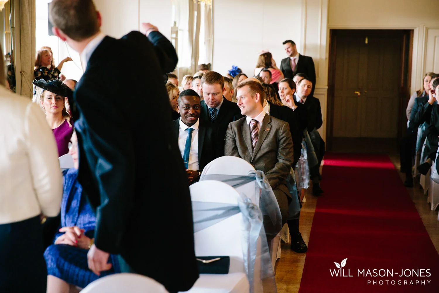 the-manor-crickhowell-wedding-documentary-photographer