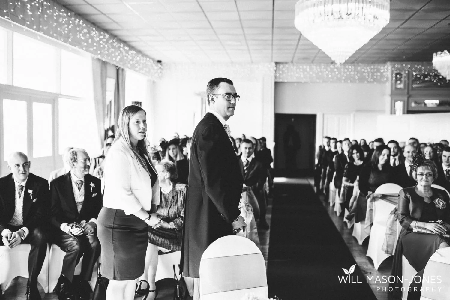 the-manor-crickhowell-wedding-documentary-photographer