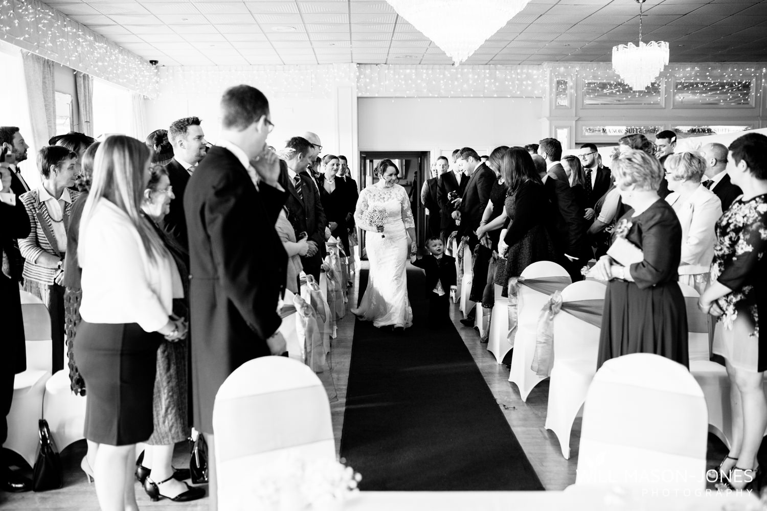 the-manor-crickhowell-wedding-documentary-photographer