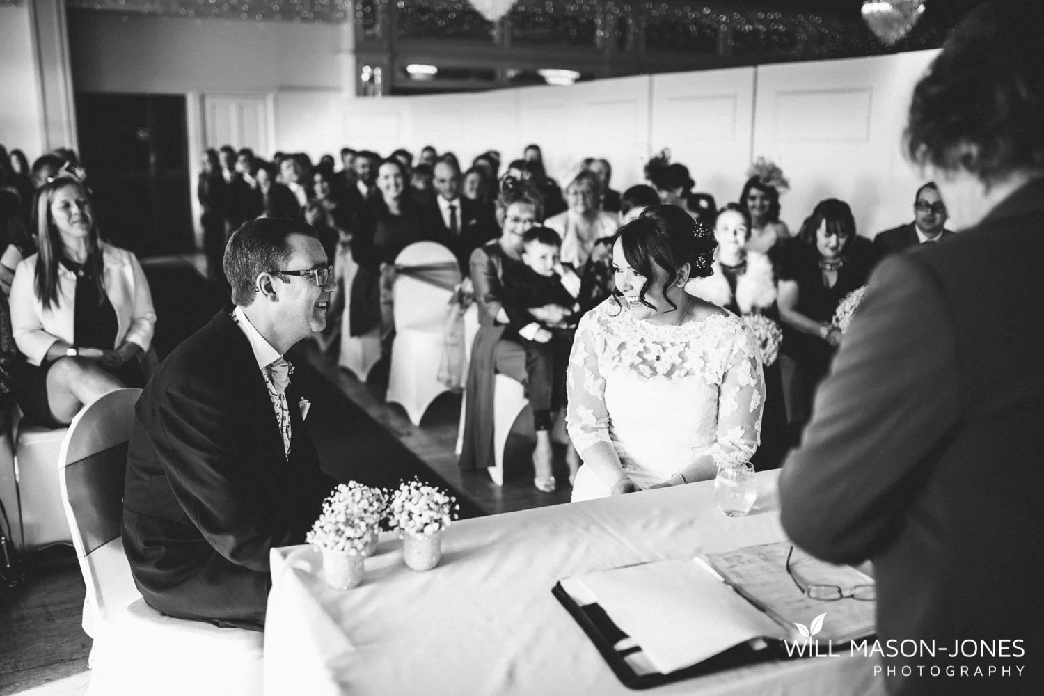 the-manor-crickhowell-wedding-documentary-photographer