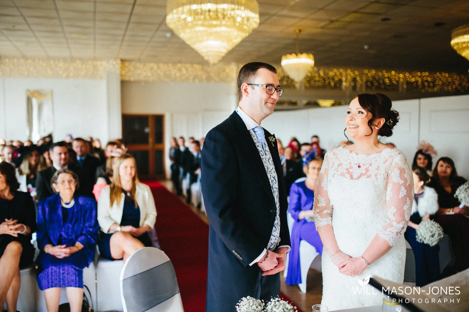 the-manor-crickhowell-wedding-documentary-photographer