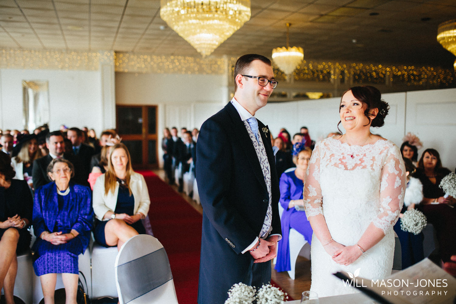 the-manor-crickhowell-wedding-documentary-photographer