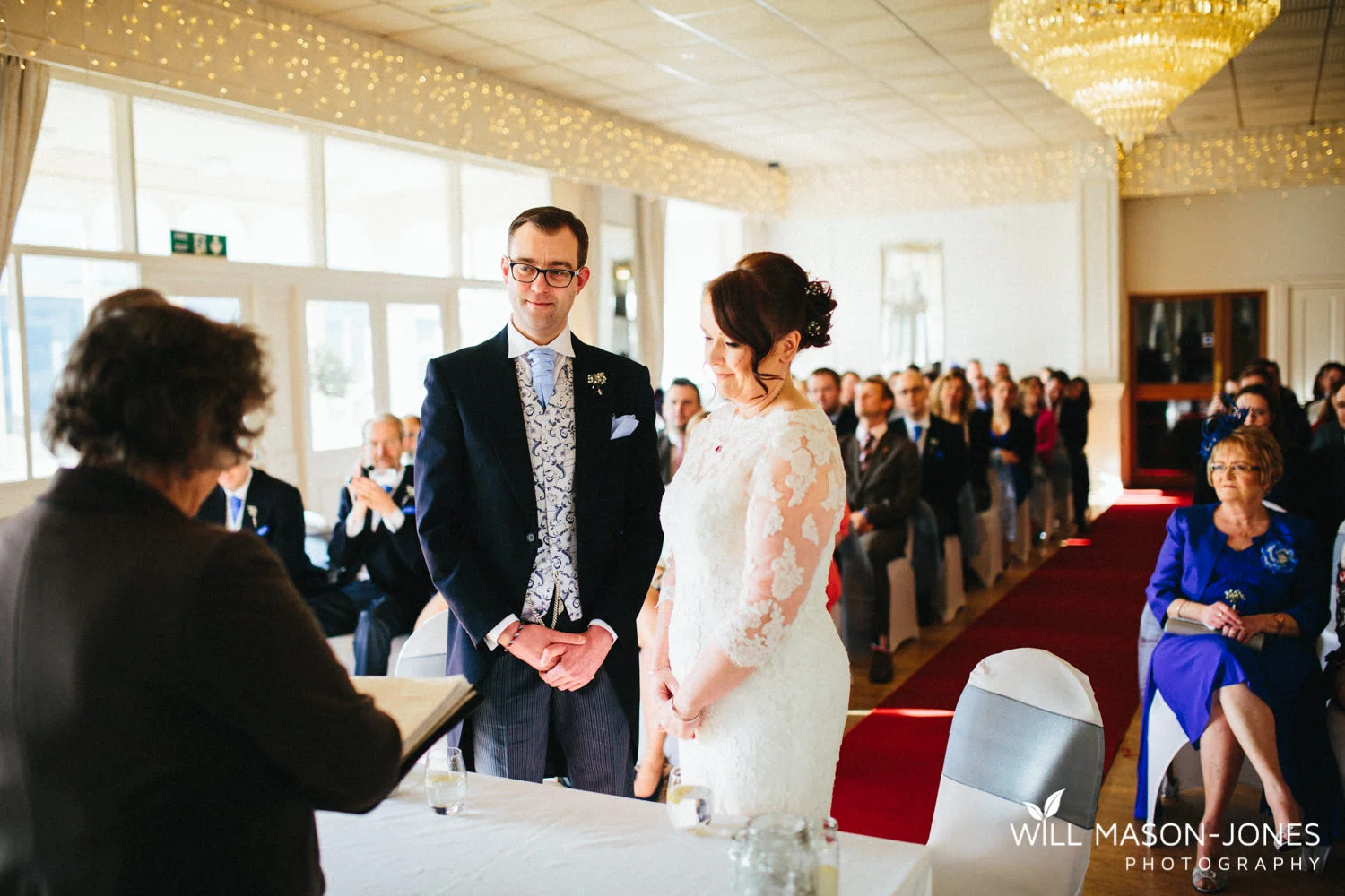 the-manor-crickhowell-wedding-documentary-photographer