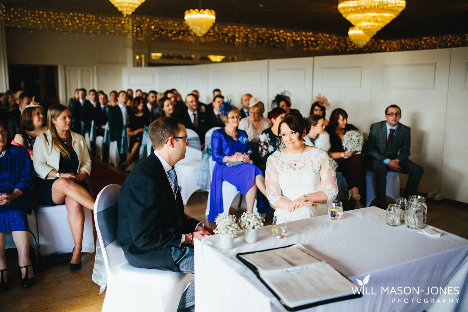 the-manor-crickhowell-wedding-documentary-photographer