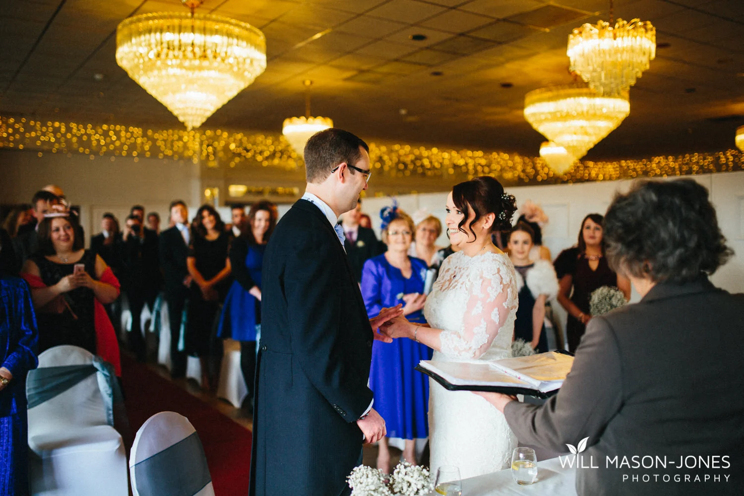 the-manor-crickhowell-wedding-documentary-photographer