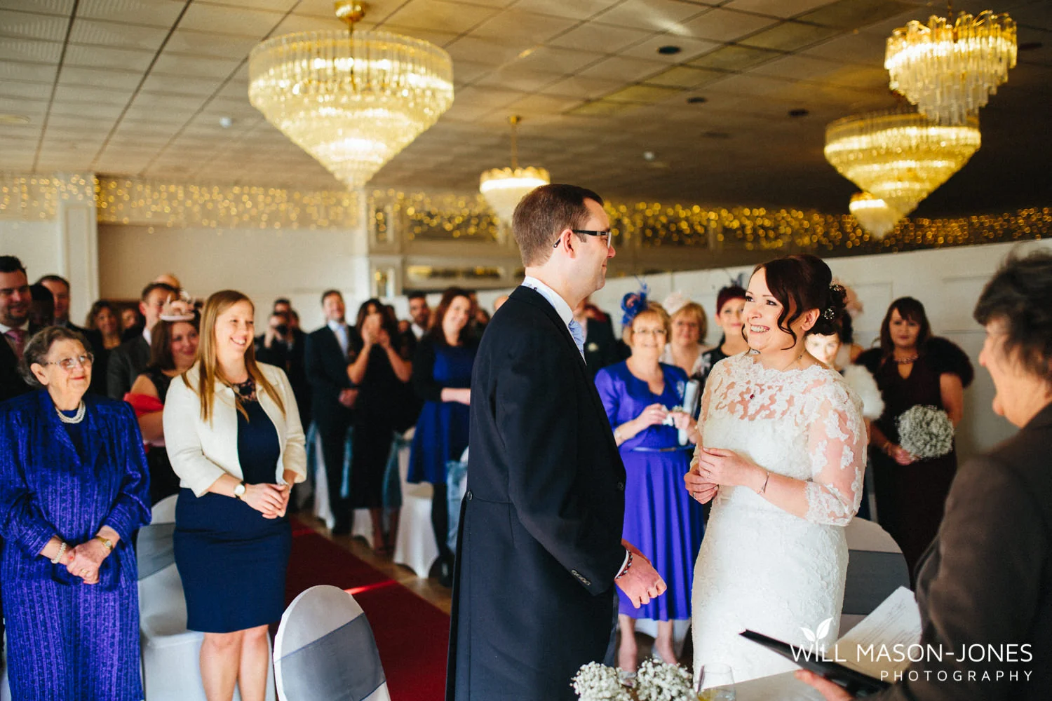 the-manor-crickhowell-wedding-documentary-photographer