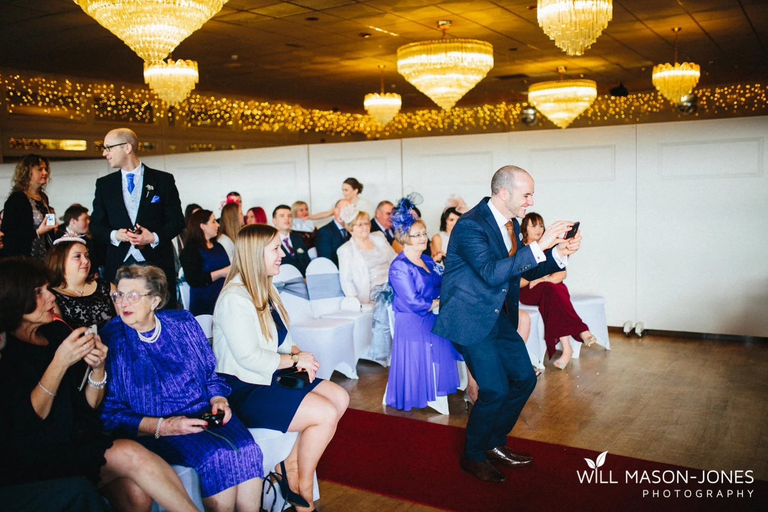 the-manor-crickhowell-wedding-documentary-photographer
