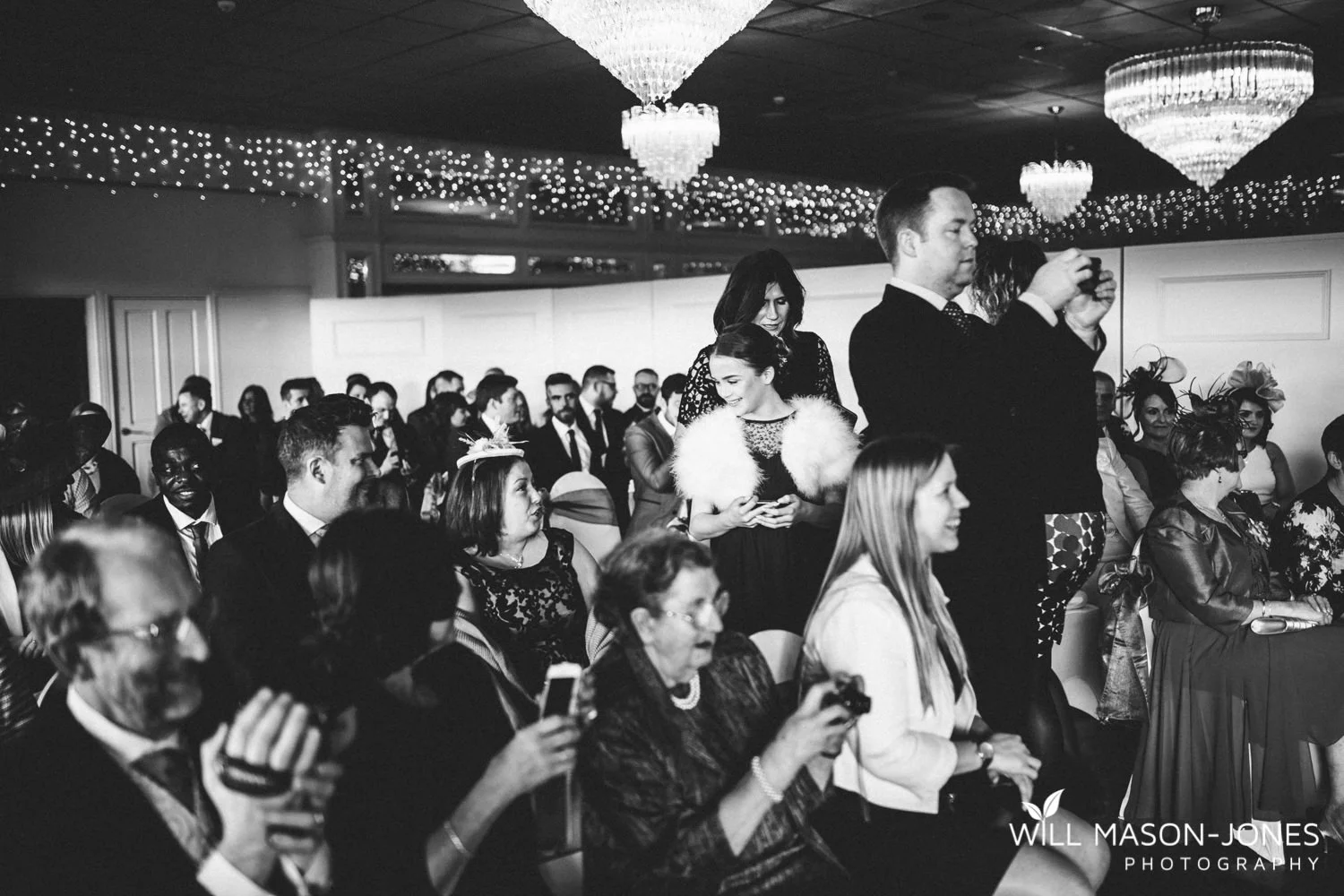 the-manor-crickhowell-wedding-documentary-photographer