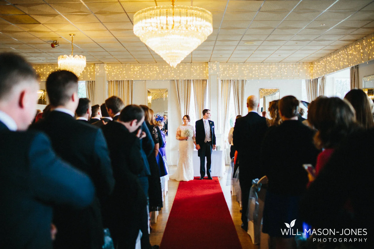 the-manor-crickhowell-wedding-documentary-photographer