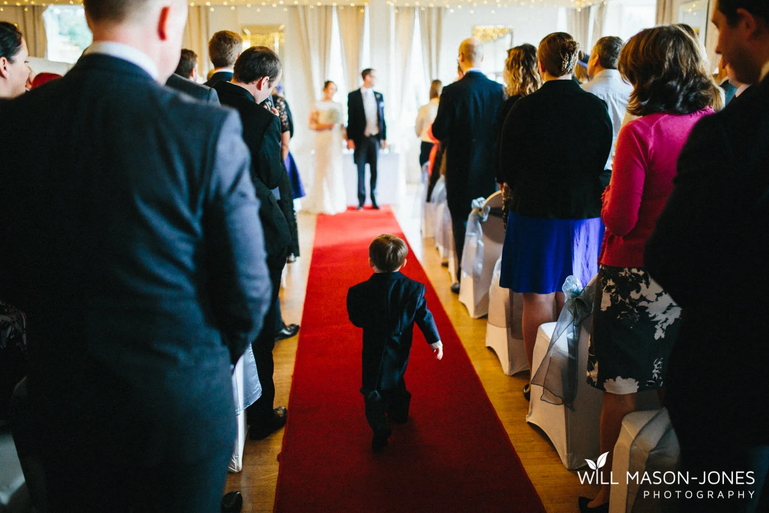 the-manor-crickhowell-wedding-documentary-photographer