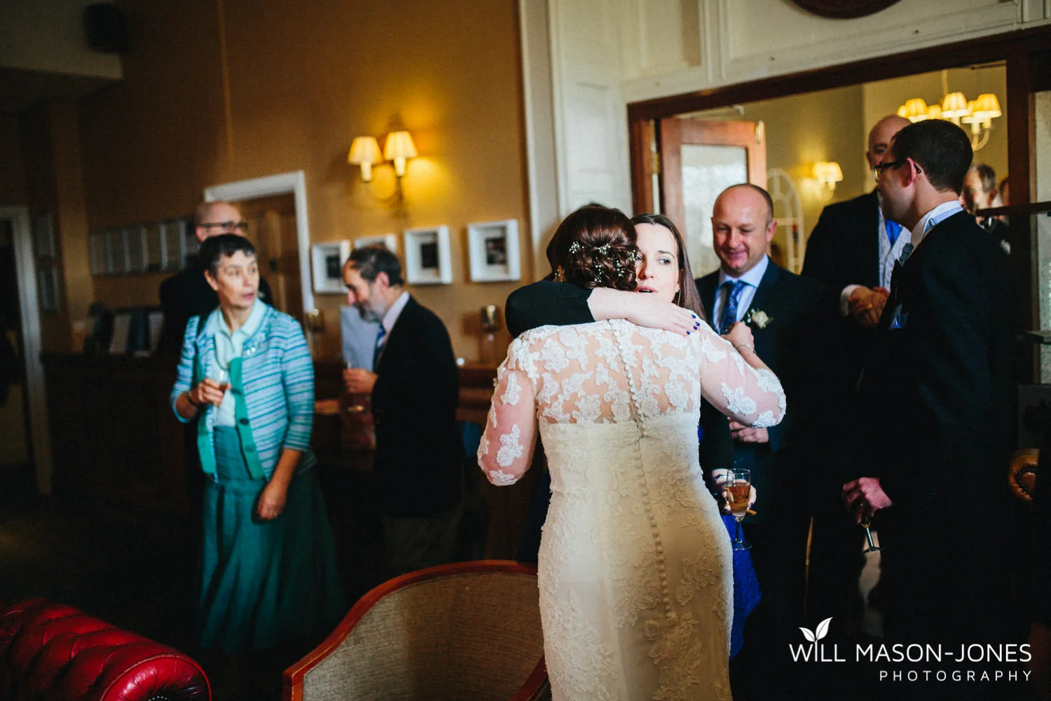 the-manor-crickhowell-wedding-documentary-photographer