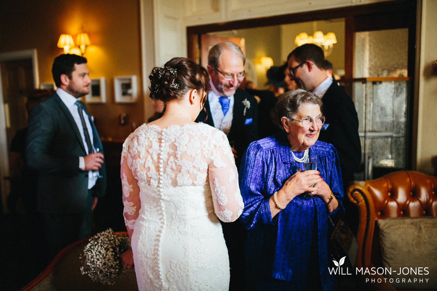 the-manor-crickhowell-wedding-documentary-photographer