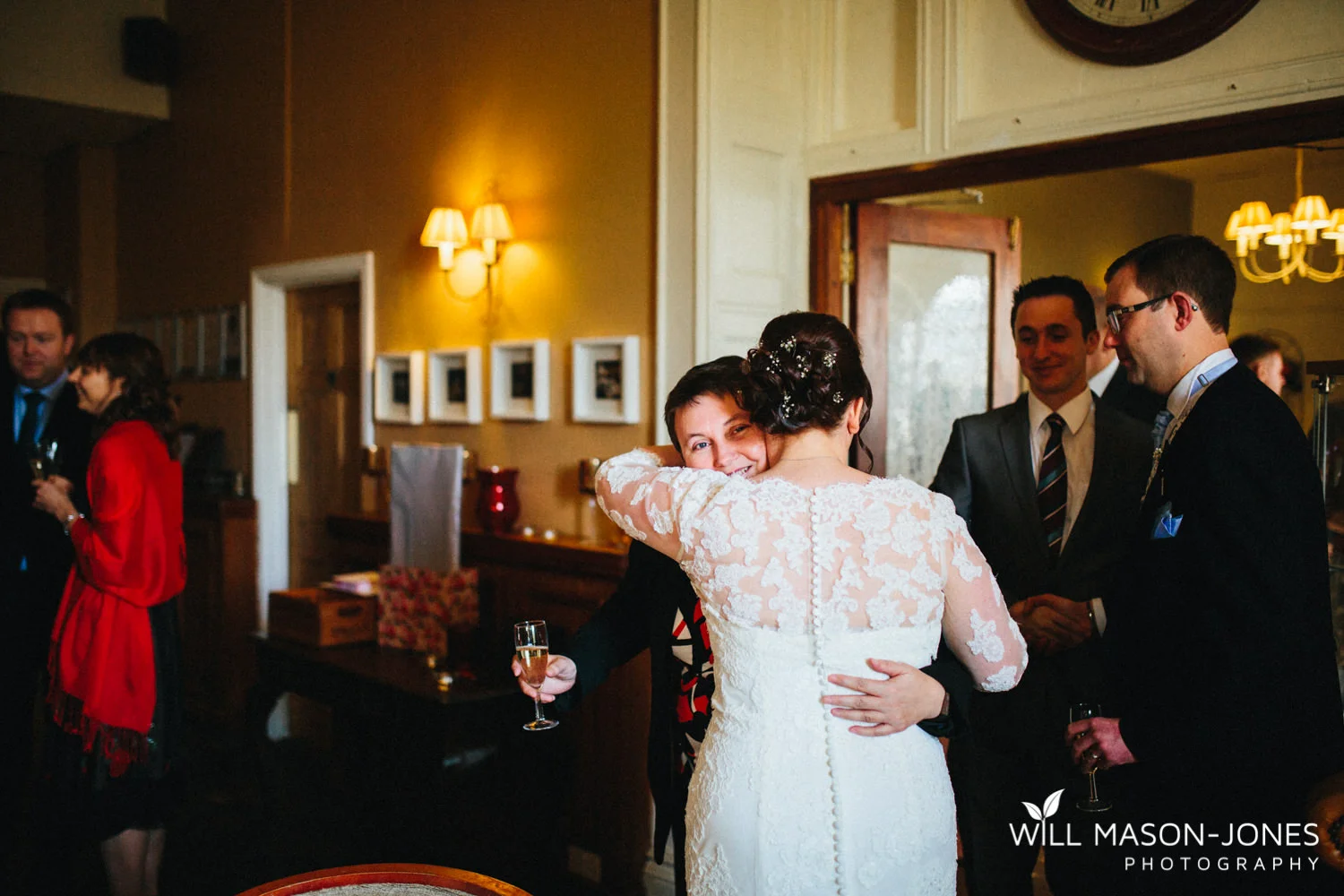 the-manor-crickhowell-wedding-documentary-photographer