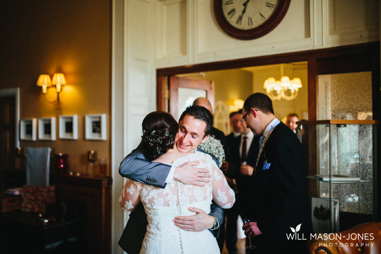 the-manor-crickhowell-wedding-documentary-photographer