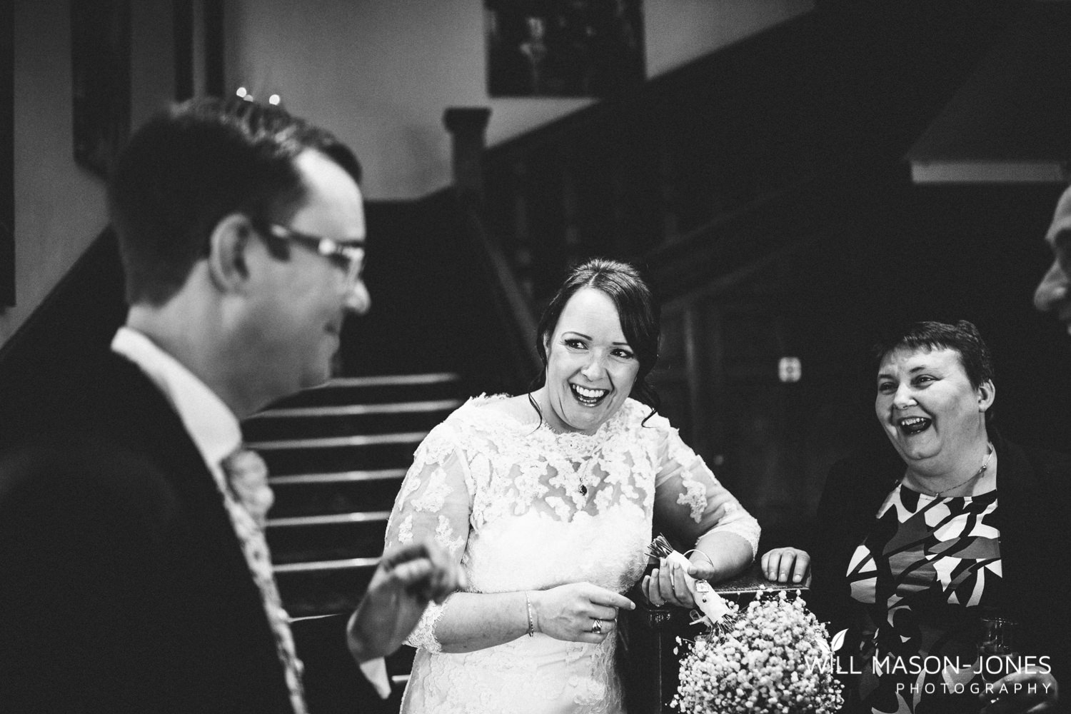 the-manor-crickhowell-wedding-documentary-photographer