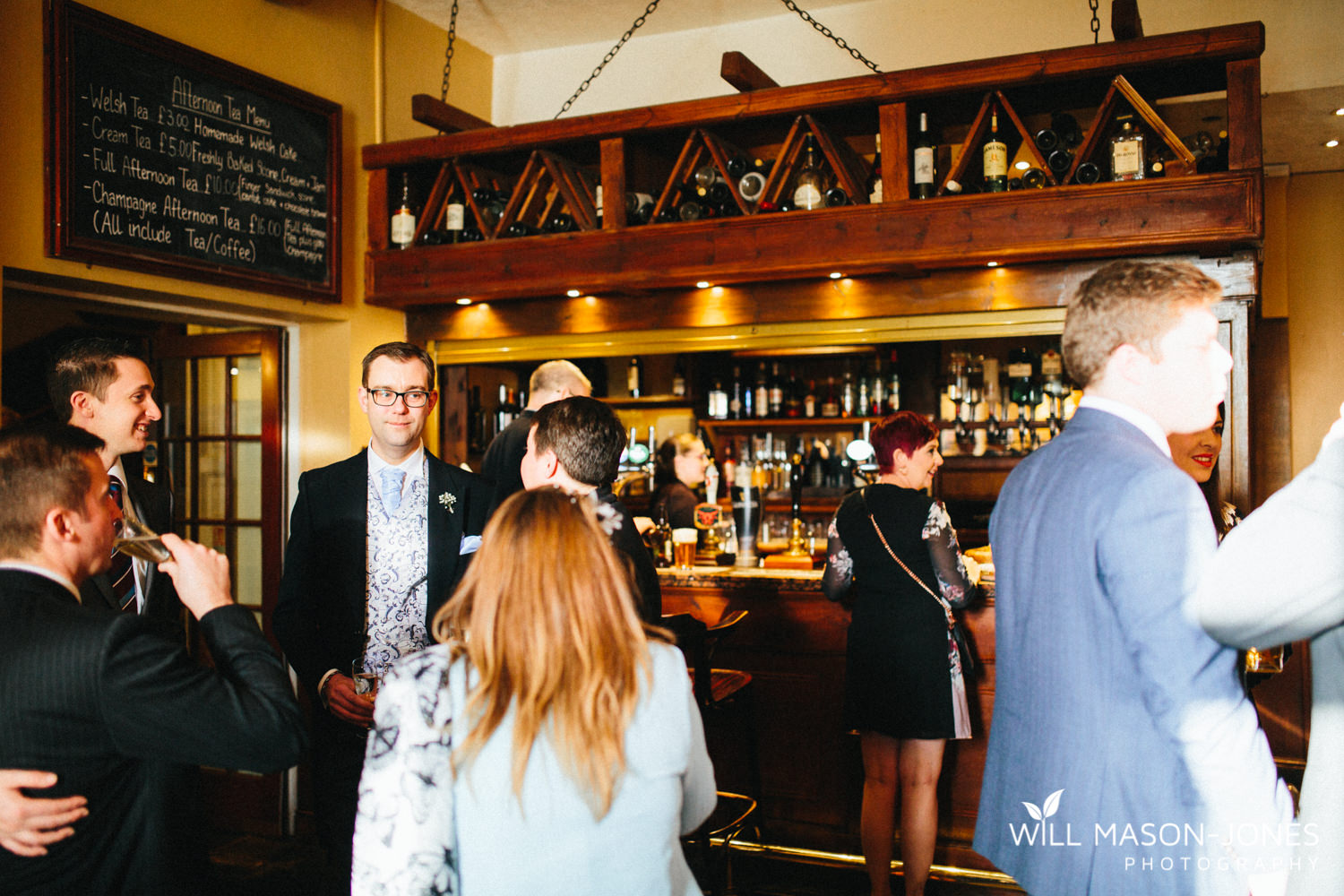 the-manor-crickhowell-wedding-documentary-photographer