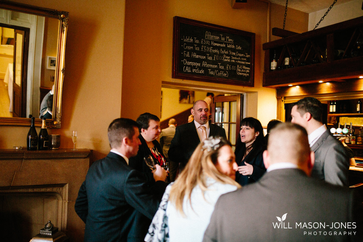 the-manor-crickhowell-wedding-documentary-photographer