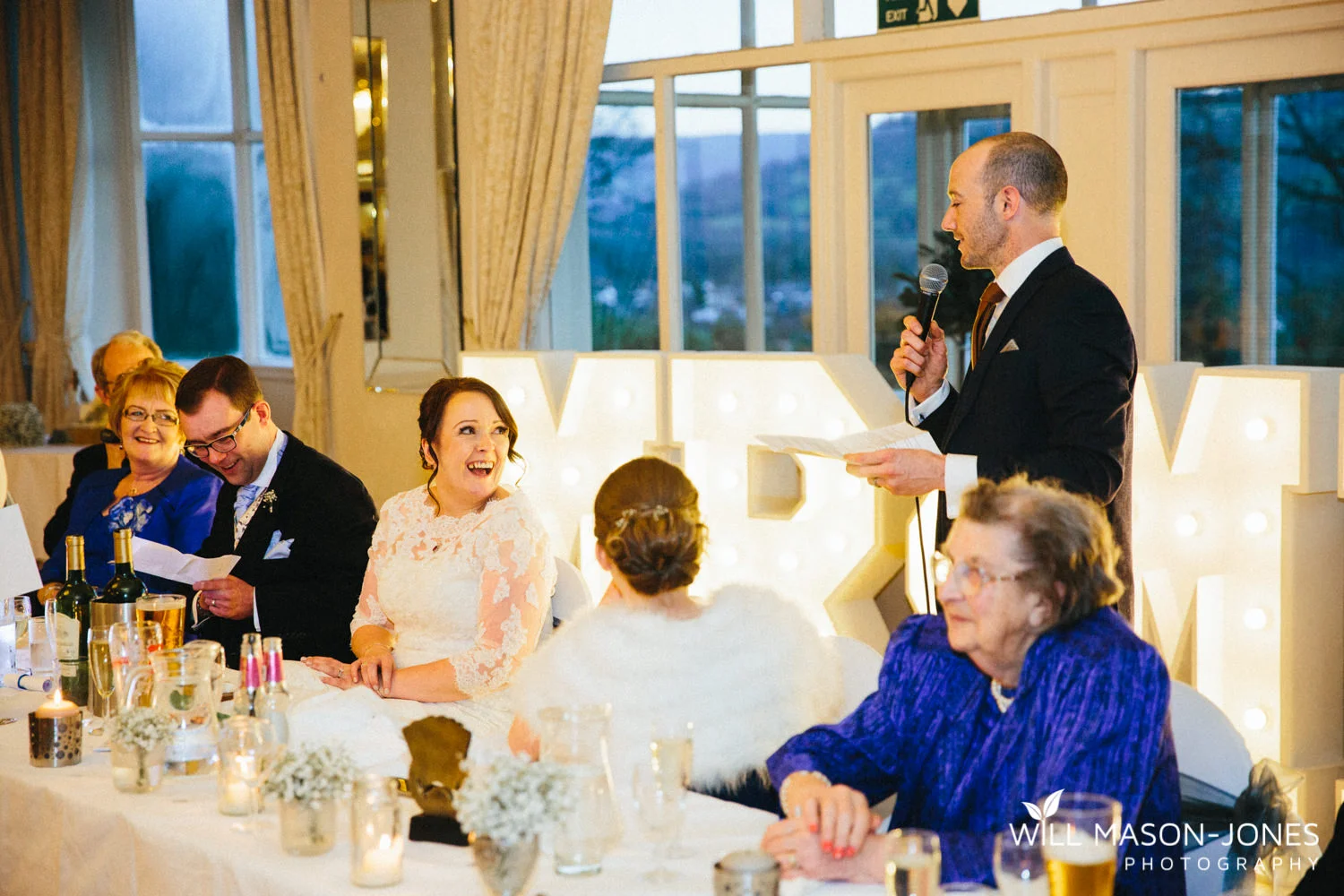 the-manor-crickhowell-wedding-documentary-photographer