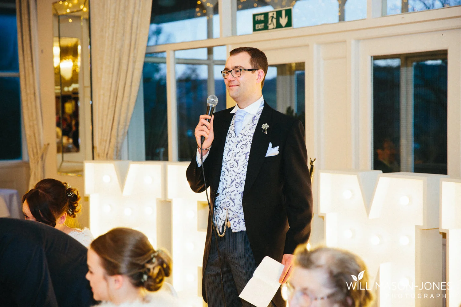 the-manor-crickhowell-wedding-documentary-photographer