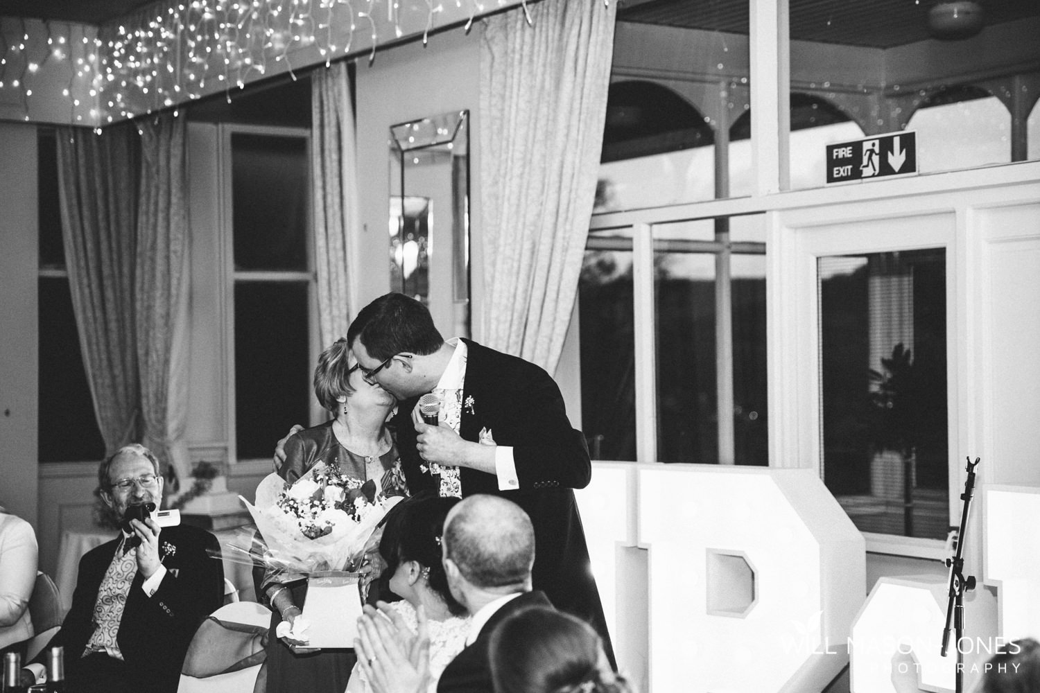 the-manor-crickhowell-wedding-documentary-photographer