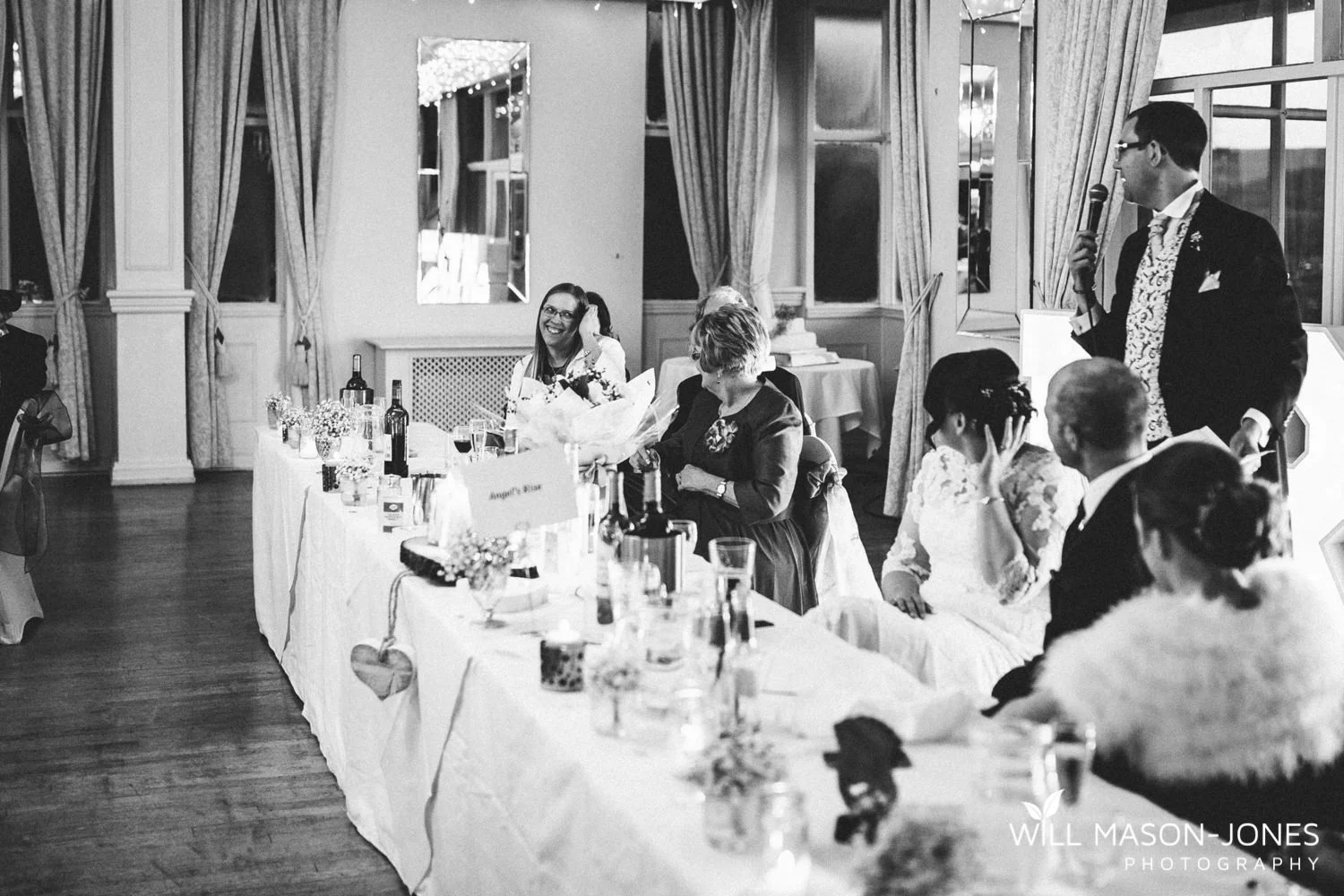 the-manor-crickhowell-wedding-documentary-photographer