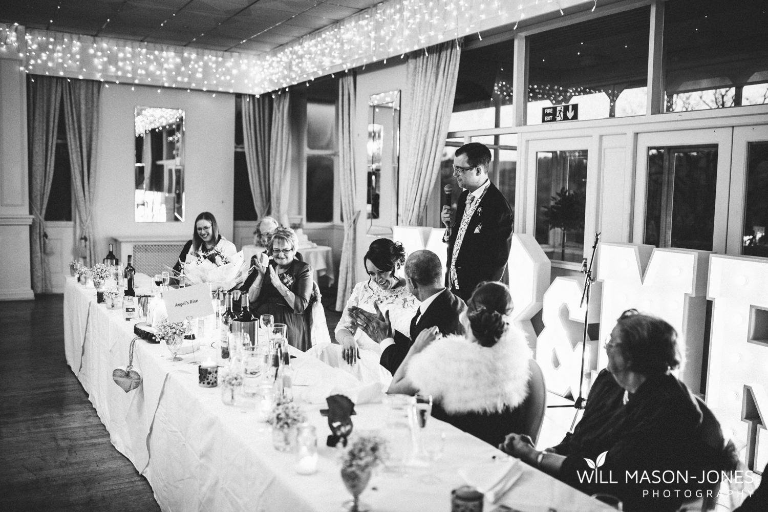 the-manor-crickhowell-wedding-documentary-photographer