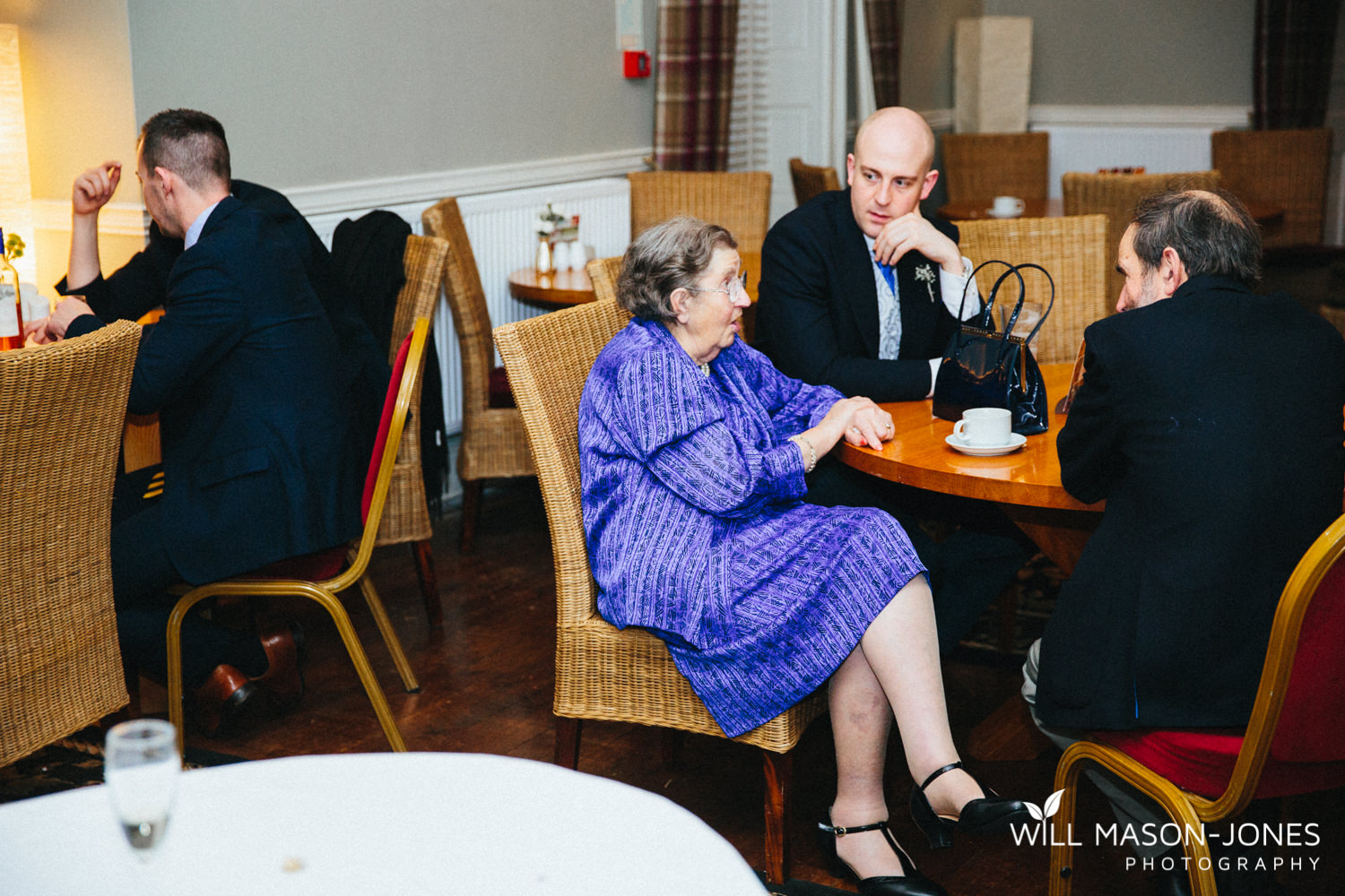 the-manor-crickhowell-wedding-documentary-photographer