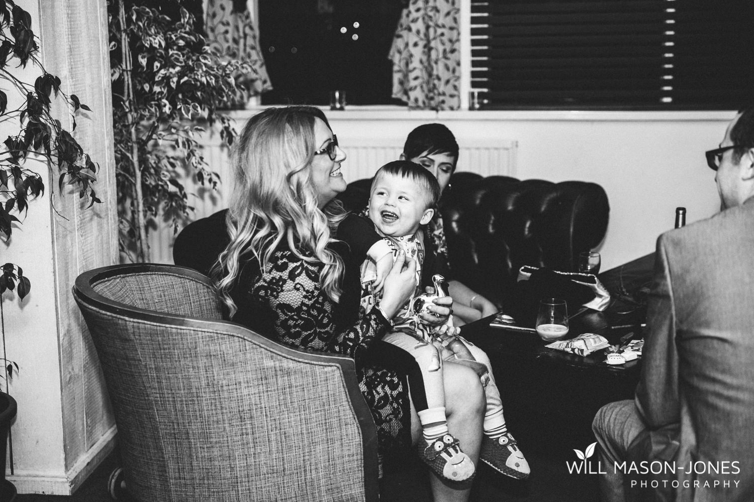 the-manor-crickhowell-wedding-documentary-photographer